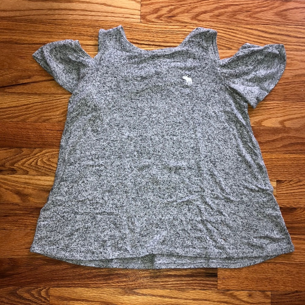 Abercrombie kids off the shoulder gray shirt